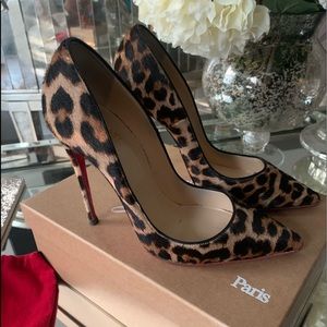 Christian Louboutin So Kate 120 calf hair pump